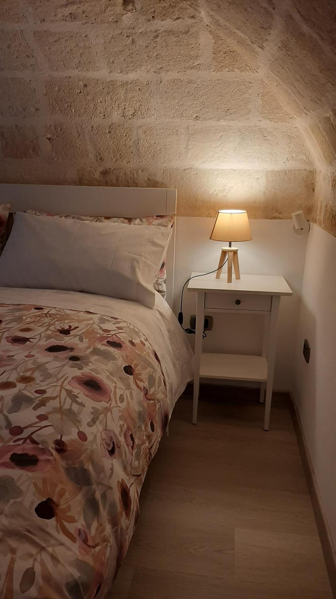 Il Poggiolo Fiorito Hotell Taranto Eksteriør bilde